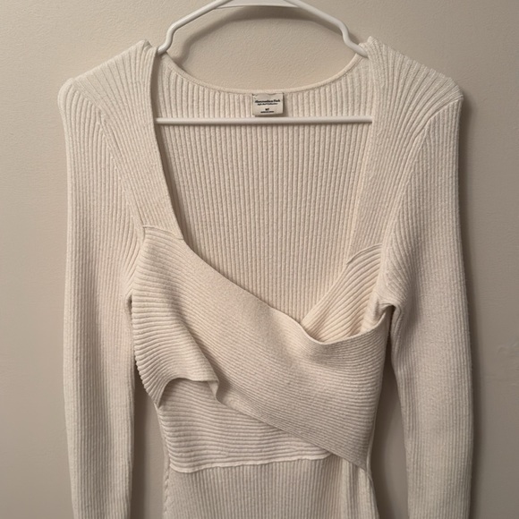 Abercrombie & Fitch Cream Soft Collection Wrap Dress Women’s Medium Tall - Picture 4 of 7